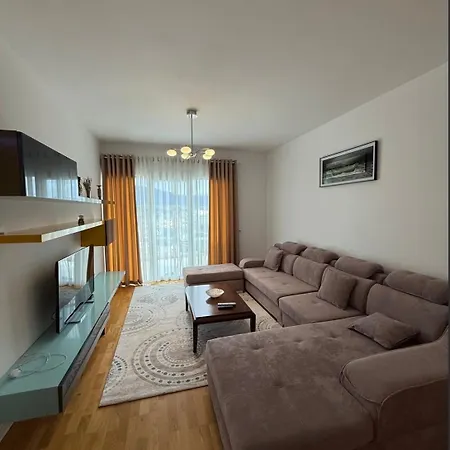 Apartment Quiet Upscale Area 2 Bedroom With Stunning View
